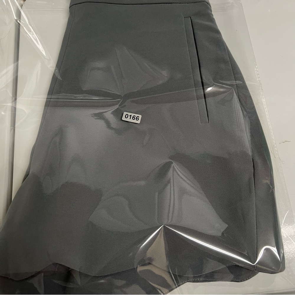 NWT bishop + young High-Waist Scalloped Edge Shorts- XS - Picture 10 of 10